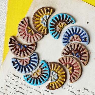 moon flower pendants 