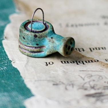 tiny patina watering can 
