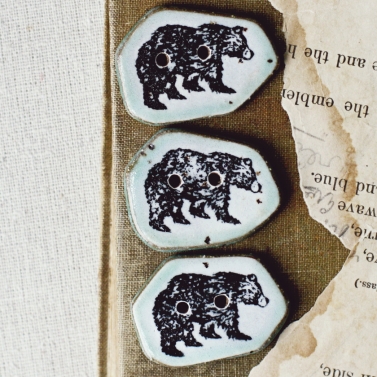 evergreen bear buttons 