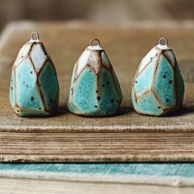 everest- mountain charms 