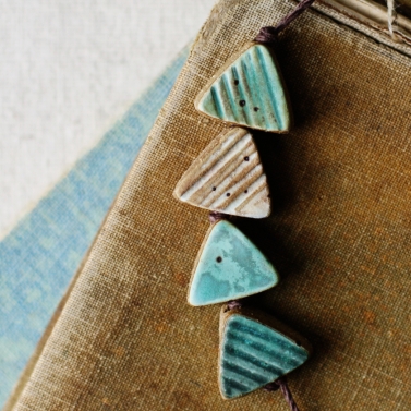boho triangle beads 