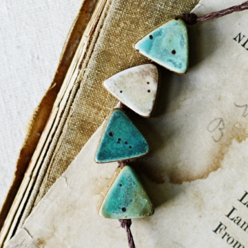 boho triangle beads 