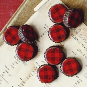 buffalo plaid beads 
